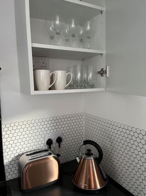 Stylish Townhouse In Lincoln Villa Ngoại thất bức ảnh